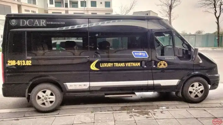 Luxury Trans Bus Front Image