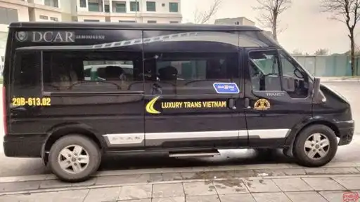 Luxury Trans Bus Front Image