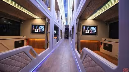 Travel Holic Bus Bus-Side Image