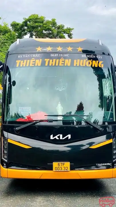 Thiên Thiên Hương Bus Front Image