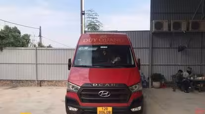 Duy Quang Limousine Bus-Front Image