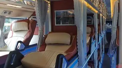 Hà Linh Bus-Seats Image