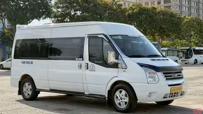 Việt Lào Bus-Side Image