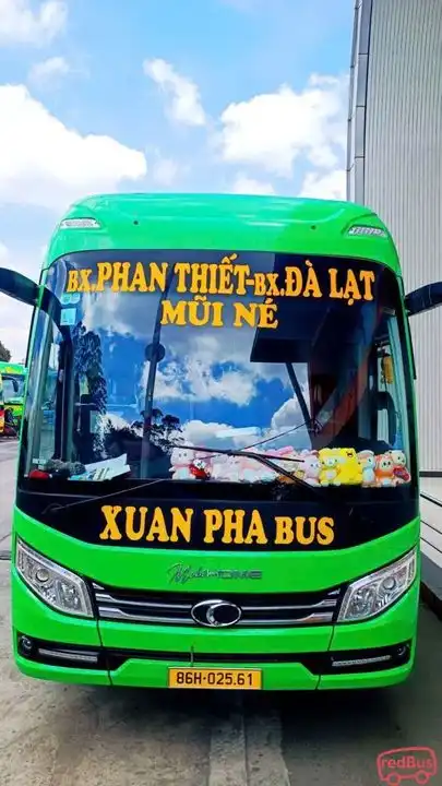 Xuân Pha Bus Front Image