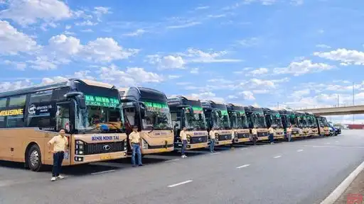 Bình Minh Tải Bus Front Image