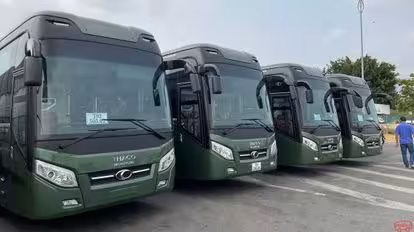Cúc Tùng Limousine Bus-Front Image