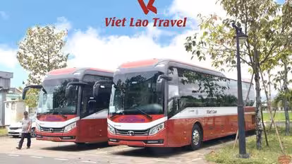 Việt Lào Travel Bus-Front Image