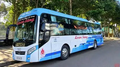 Loan Sáng Bus-Front Image
