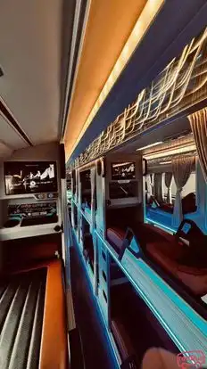 Bốn Luyện Express Bus-Seats Image