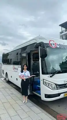 Gorotrip Limousine VIP Bus-Side Image