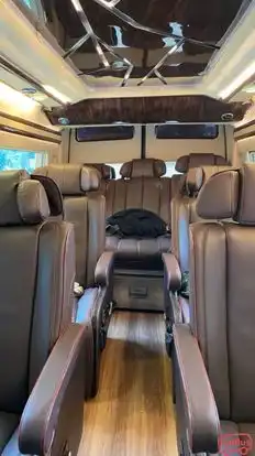 AK Group Bus Bus-Front Image