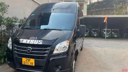 Luxury Van Limousine Bus-Side Image