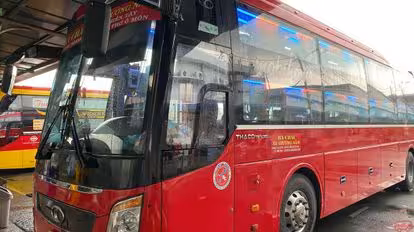 Ba Chau Bus-Side Image