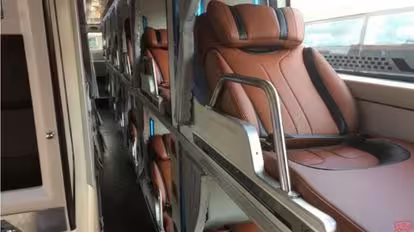Phương Trang Bus-Front Image