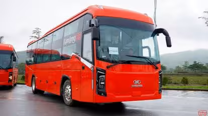 Phương Trang Bus-Front Image