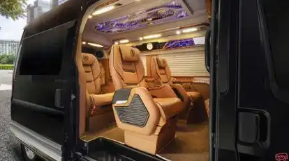 Thịnh Vượng Limousine Bus-Side Image