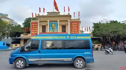 Phương Huy Limousin Bus-Side Image
