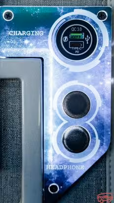 MDZ Royal Bus-Amenities Image