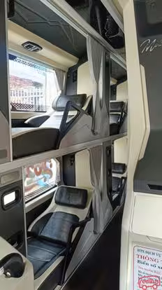 MON express Bus-Seats Image