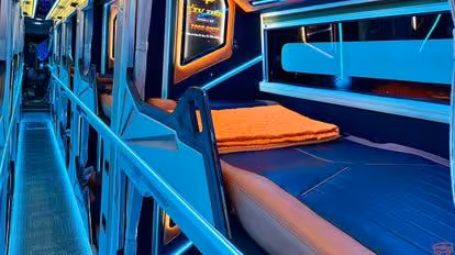 Tư Tiến Bus-Seats Image