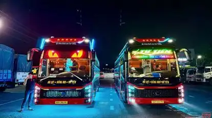 Tư Tiến Bus-Front Image