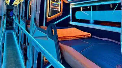 Tư Tiến Bus-Seats Image