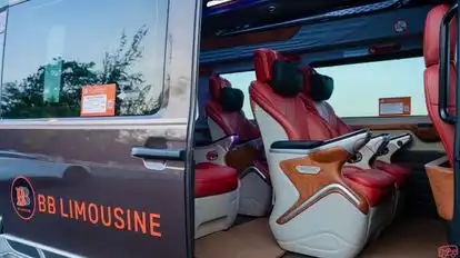BB Limousine Bus-Seats Image