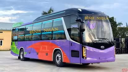 Đình Nhân Bus-Front Image