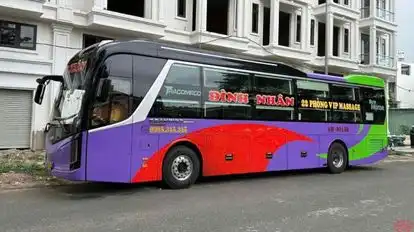 Đình Nhân Bus-Front Image