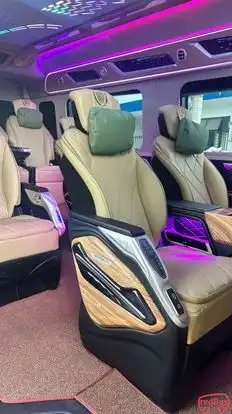 Smart Travel Car Bus-Seats Image