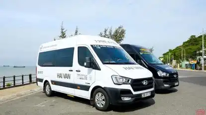 HAI VAN Bus-Front Image