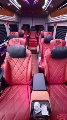 A Tỷ Bus-Seats Image