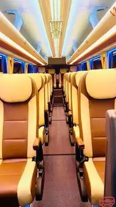 A Tỷ Bus-Seats Image