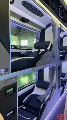 Cao Lâm Bus-Side Image