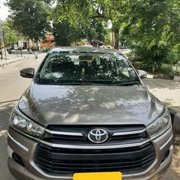 Hire 7 Seater Toyota Innova A/C Bus in Bangalore