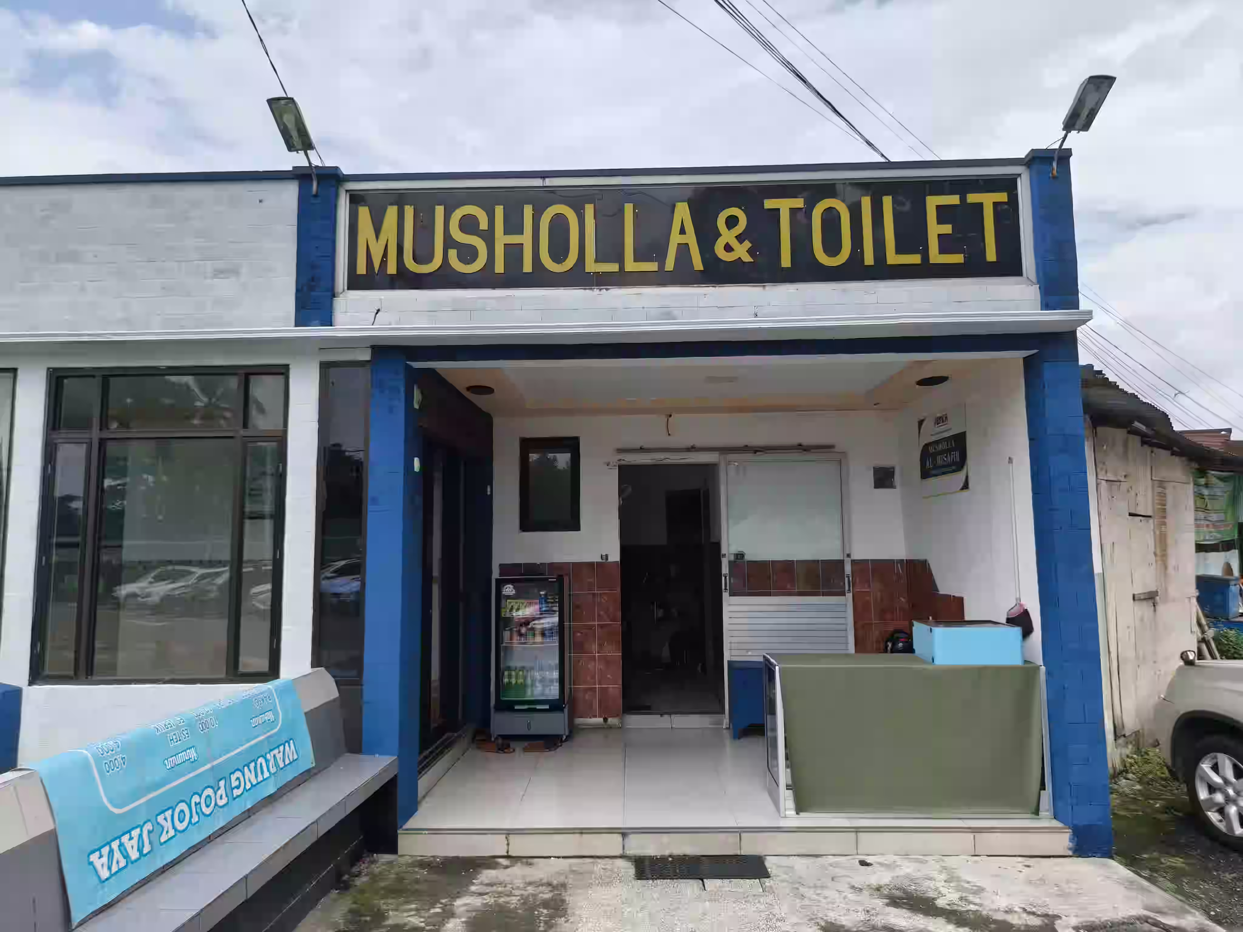 Arjosari Exterior Praying And Toilet