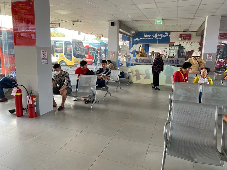 Phòng chờ ở Bến Xe Miền Tây