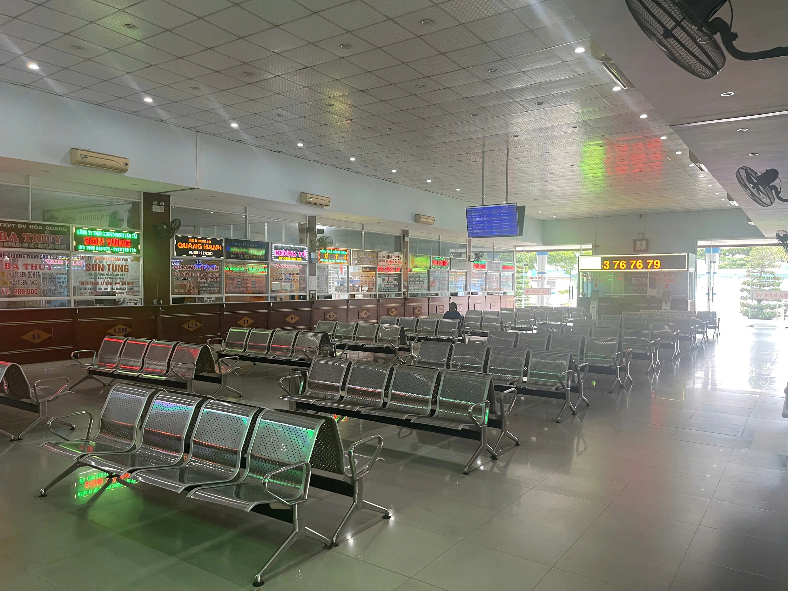 Quầy đặt vé