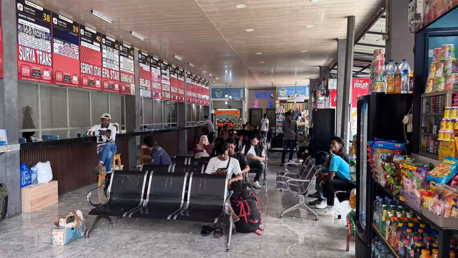 Kalideres Amenities Waiting Area(1)